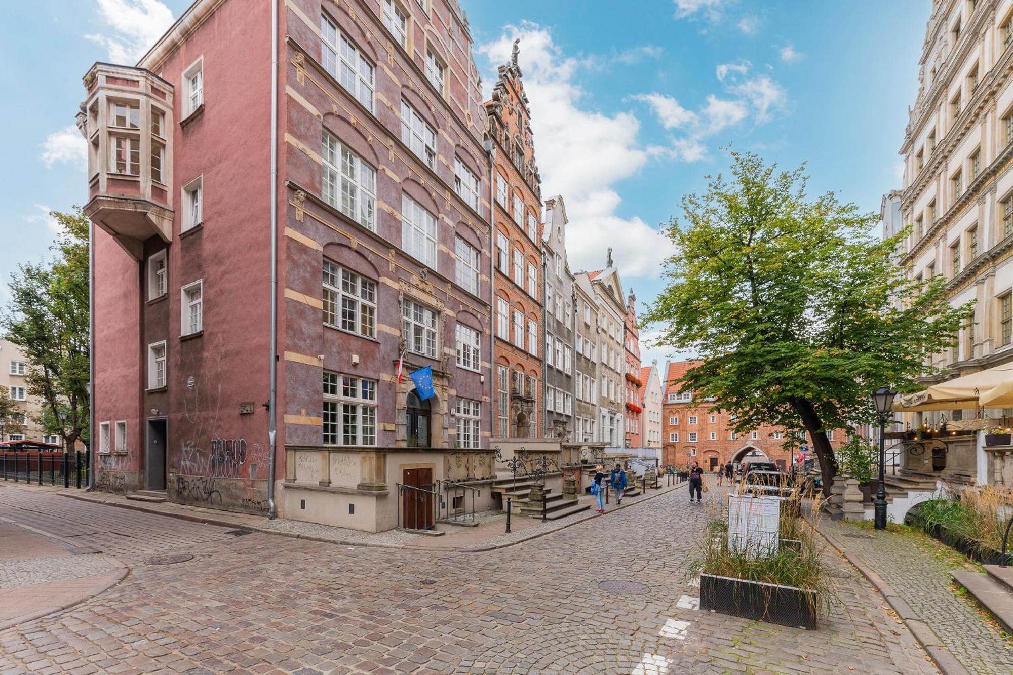 Chlebnicka In Main Old Town By Downtown * Danzig